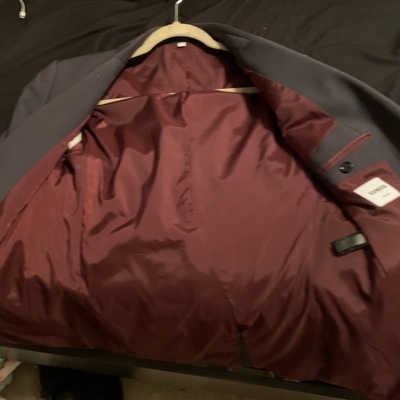 Express Suit Jacket - Picture 2 of 3